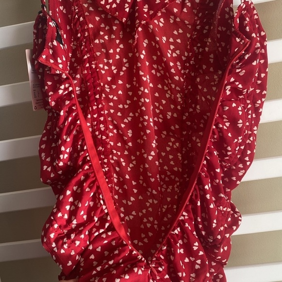 Misguided Petite NWT Heart Print Ruched Mini Red Dress Size 4 - Picture 11 of 15